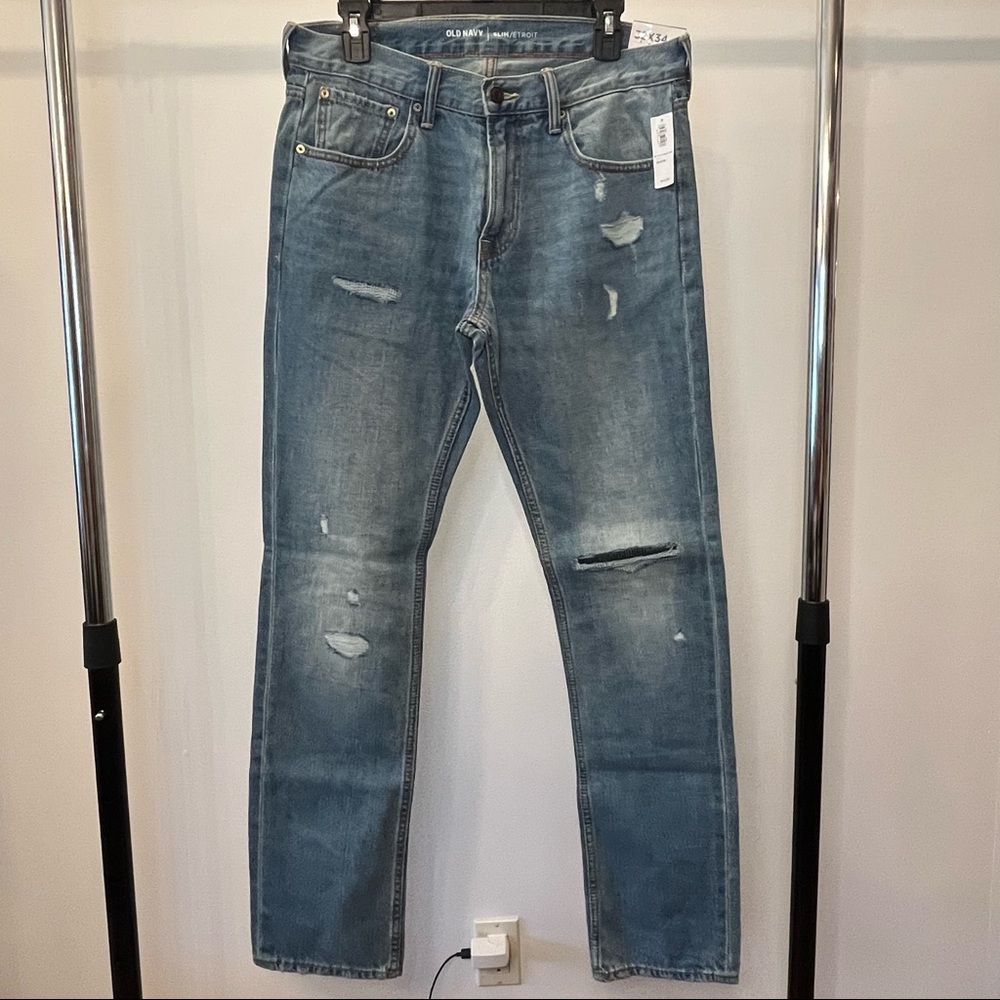 🆕 Men’s Old Navy Light Wash Slim Fit Distressed Jeans